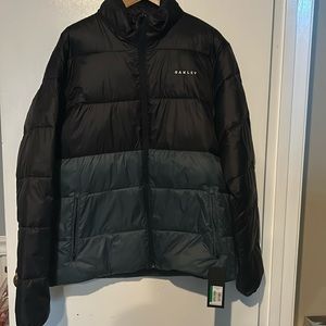 Oakley - Puffer Utility Coat - Blackout - Mens - Large